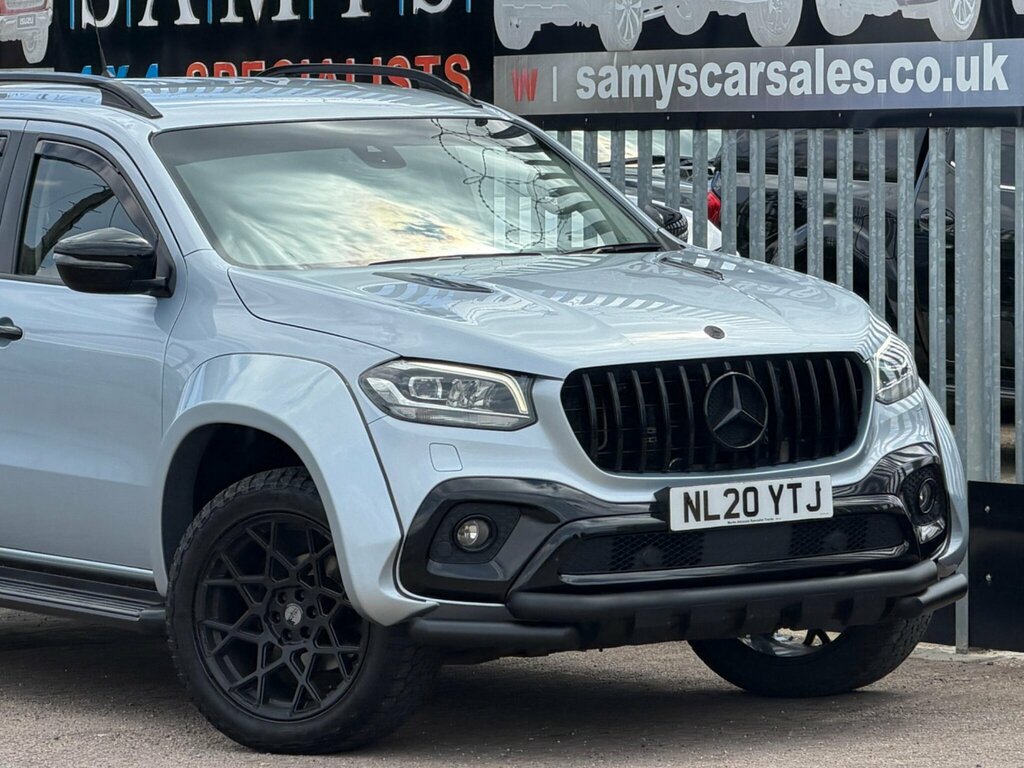 Mercedes-Benz X Class Pickup White #12