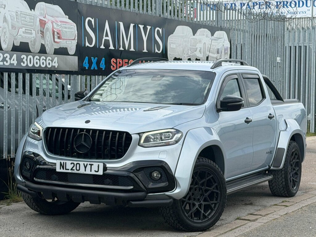 Mercedes-Benz X Class Pickup White #8