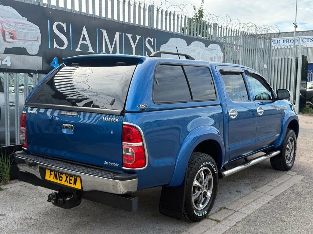 Toyota HILUX D-4d Active Pickup Double White #58