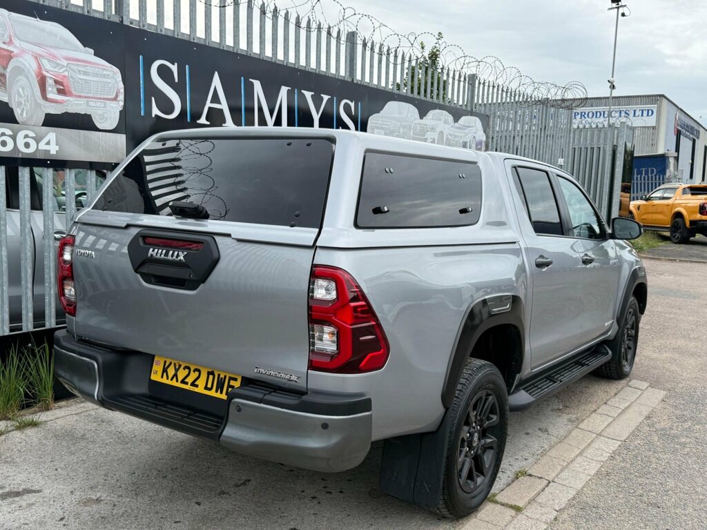 Toyota HILUX Invincible Dcab Pick Up 2.8 D-4d Grey #15