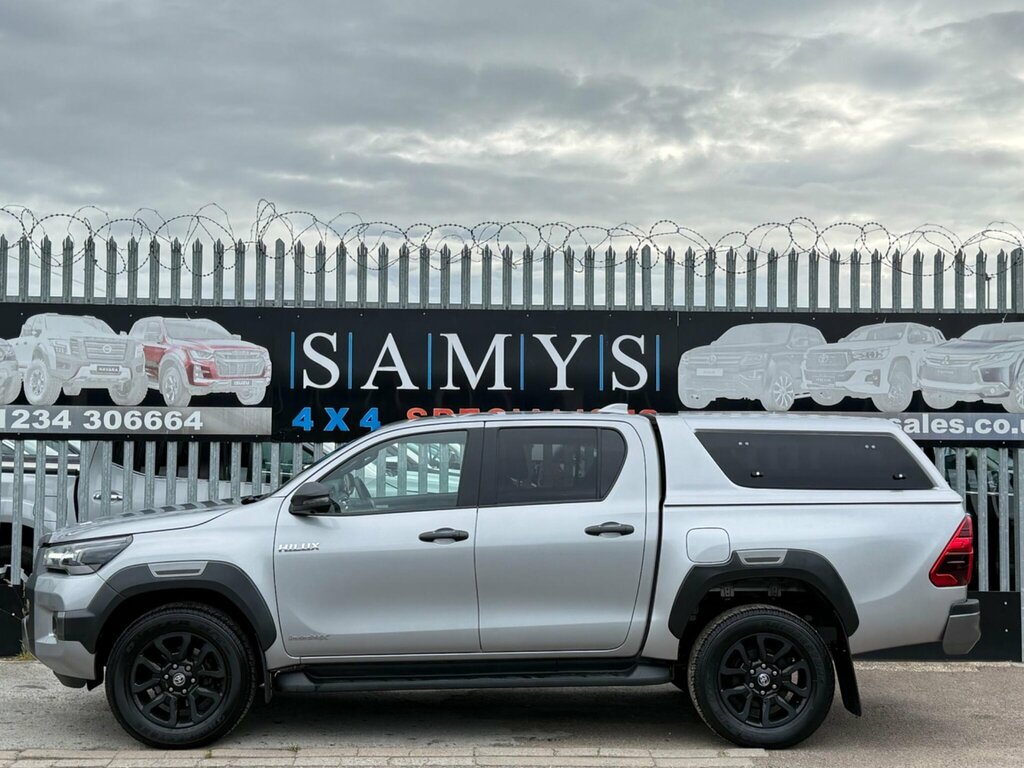 Toyota HILUX 2.8 D-4d Invincible X 4Wd Euro 6 Ss Silver #4