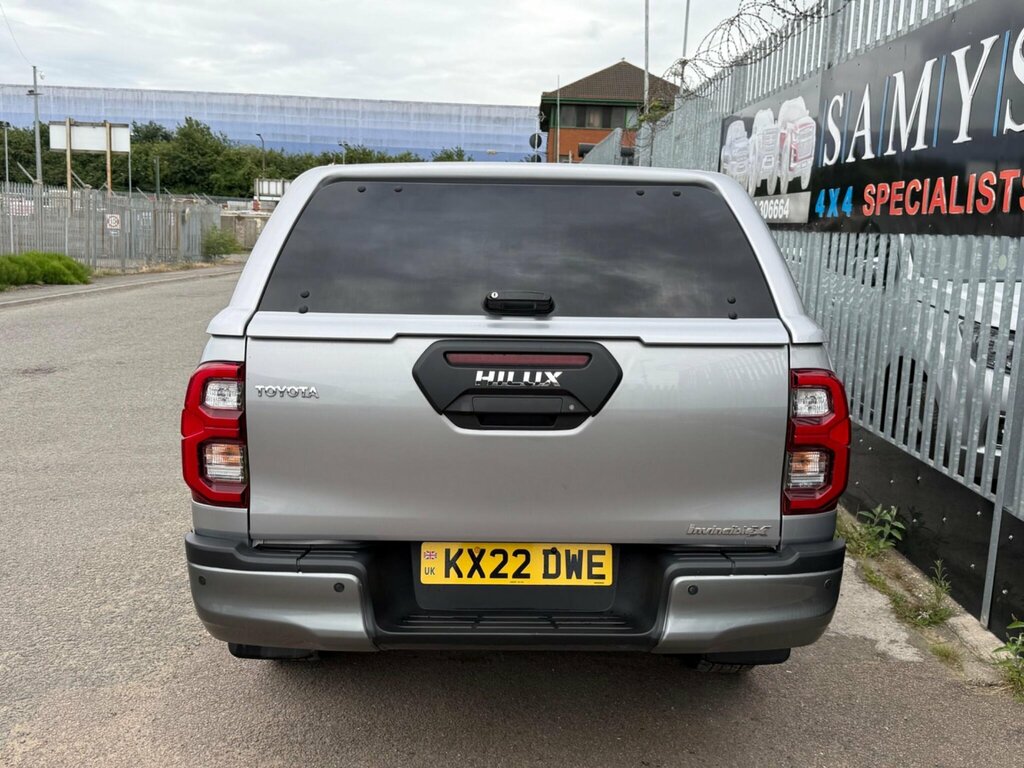 Toyota HILUX 2.8 D-4d Invincible X 4Wd Euro 6 Ss Silver #5