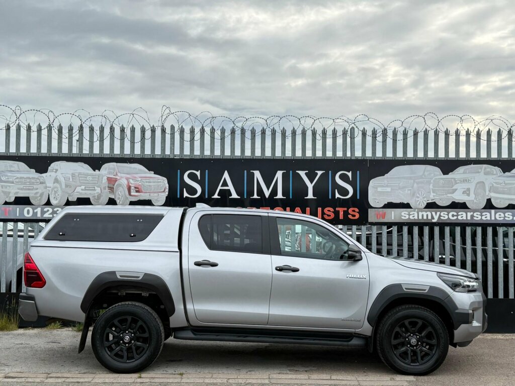 Toyota HILUX 2.8 D-4d Invincible X 4Wd Euro 6 Ss Silver #3