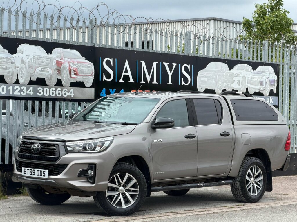 Toyota HILUX 2.4 D-4d Invincible X 4Wd Euro 6 Ss T Brown #2