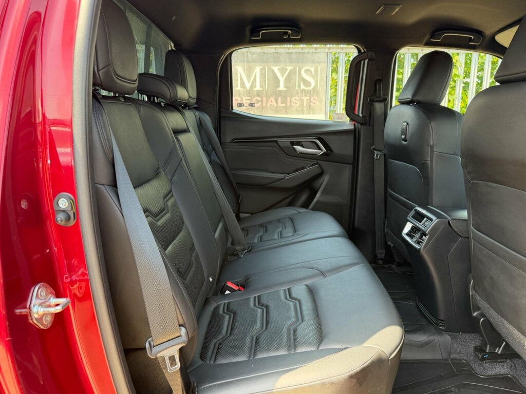 Isuzu D-Max At35 Cab Blue #17