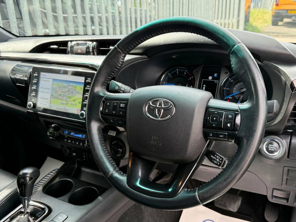 Toyota HILUX 2.8 D-4d Invincible X 4Wd Euro 6 Ss Grey #6