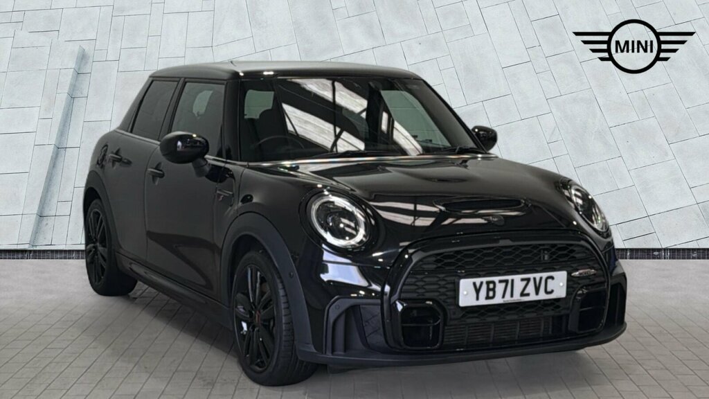 Mini Hatch 5-Door Hatch Cooper S Sport YB71ZVC Black #2