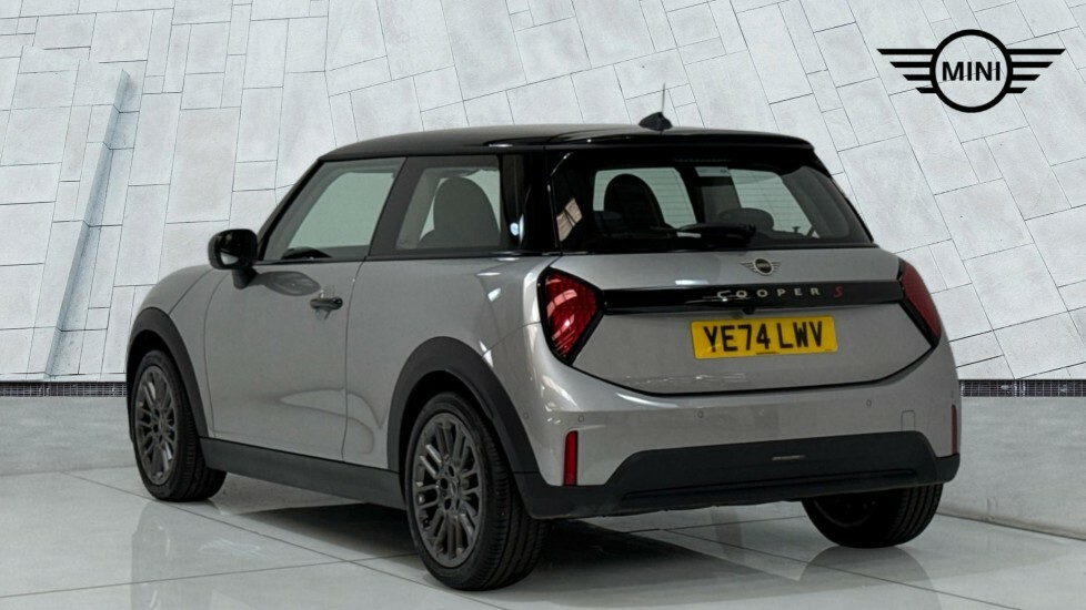 Mini Hatch Cooper S YE74LWV Silver #4