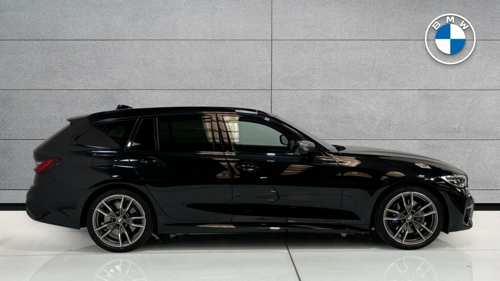 BMW 3 Series M340d Xdrive Touring LG22VAK Black #5