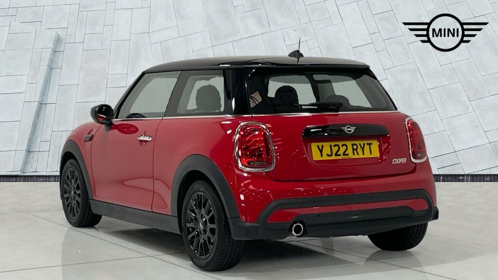 Mini Hatch 3-Door Hatch Cooper Classic YJ22RYT Red #4