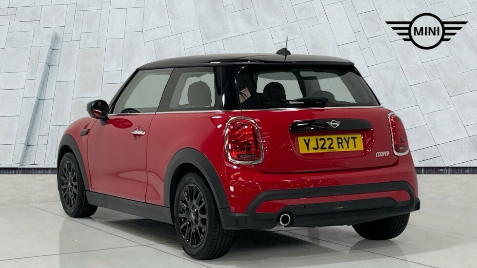 Mini Hatch 3-Door Hatch Cooper Classic YJ22RYT Red #3