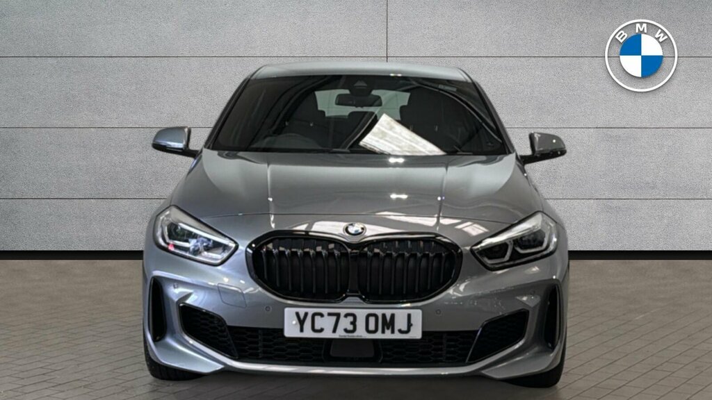BMW 1 Series M Sport White #32