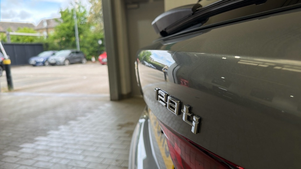BMW 1 Series M Sport White #64