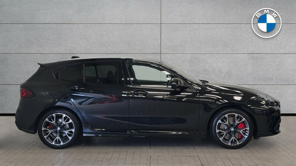 BMW 1 Series 123 Xdrive M Sport YB75JUC Black #6