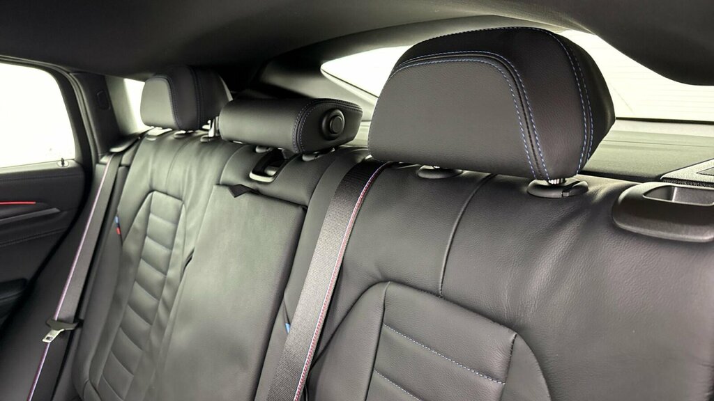 BMW X4 Xdrive20d Mht M Sport Step Techpro Black #12