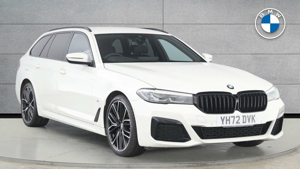 BMW 5 Series 530D Xdrive M Sport Touring White