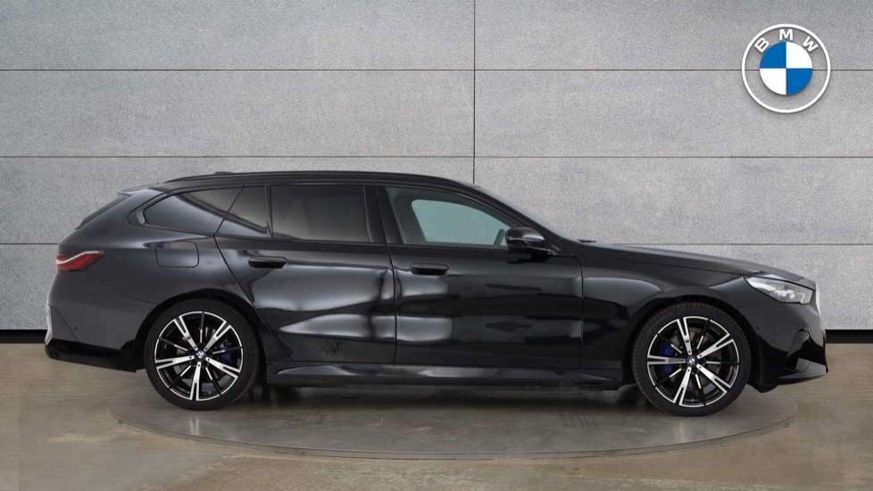 BMW 5 Series 530E M Sport Touring Black #6