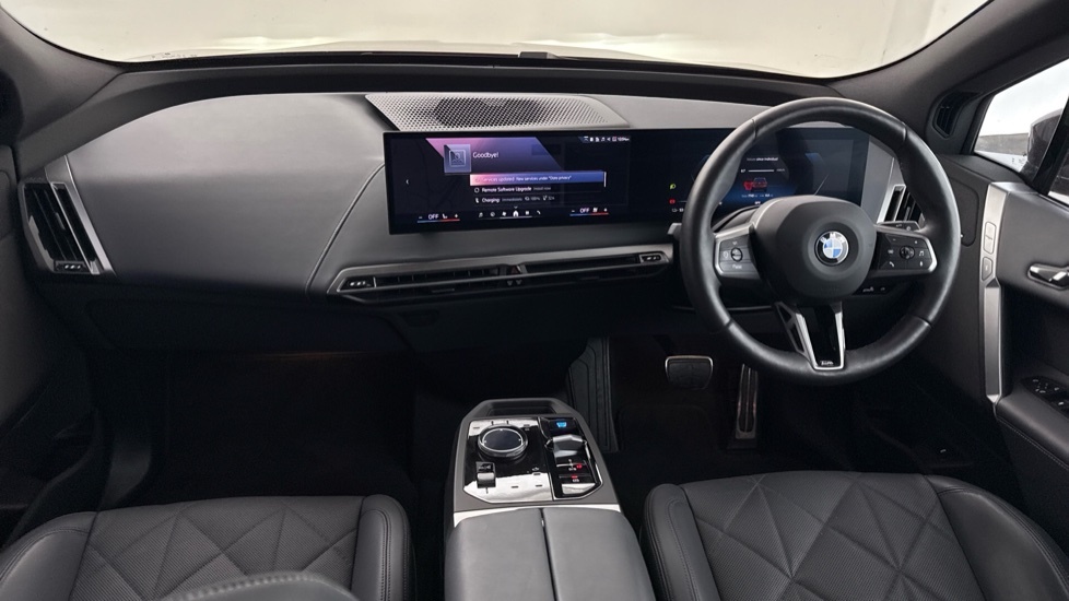BMW iX Xdrive45 M Sport Black #8