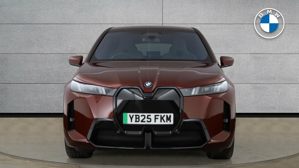 BMW iX Xdrive45 M Sport Black #32