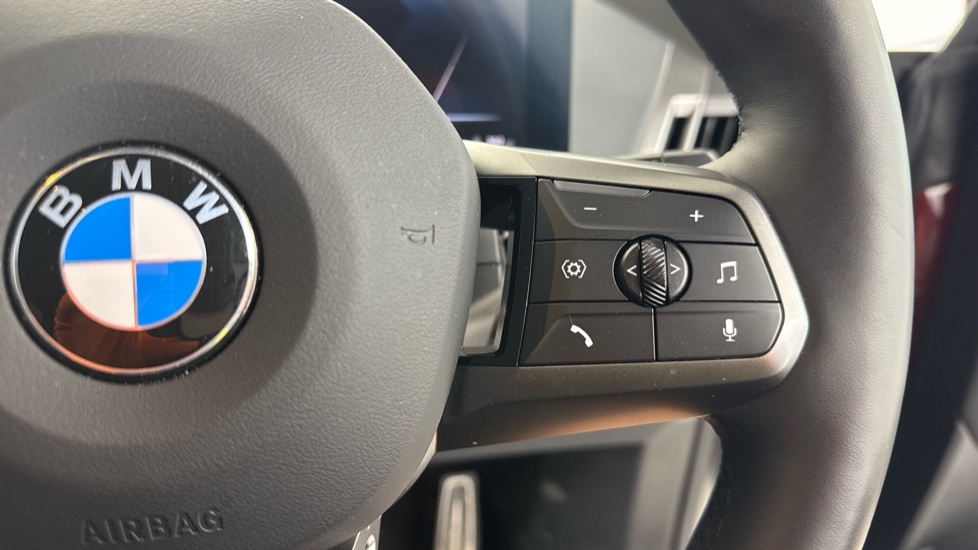 BMW iX Xdrive45 M Sport Black #35