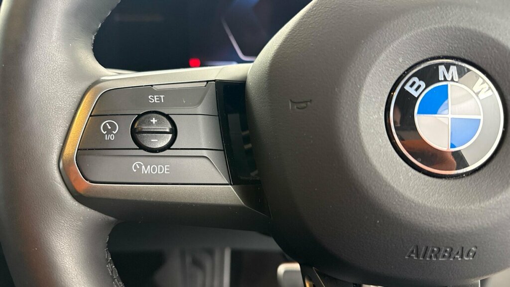 BMW iX Xdrive45 M Sport Black #34
