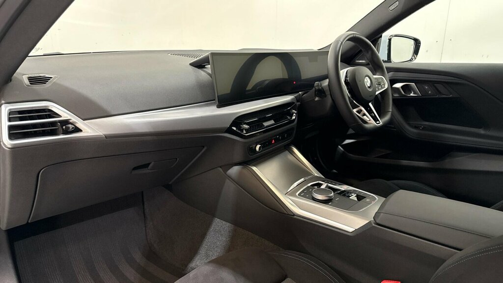 BMW 2 Series Gran Coupe 2L M Sport White #8