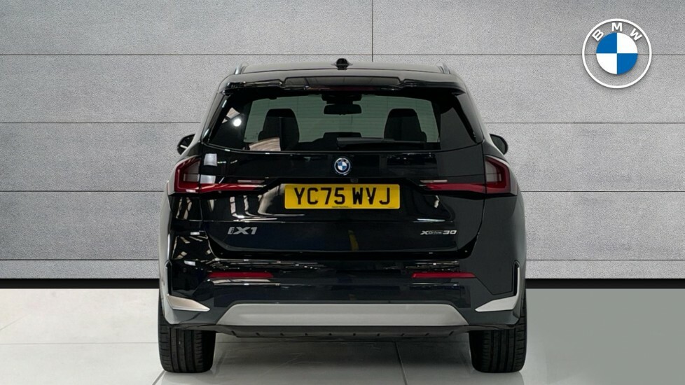 BMW iX1 150Kw Edrive20 Shadow Edition 65Kwh Black #30