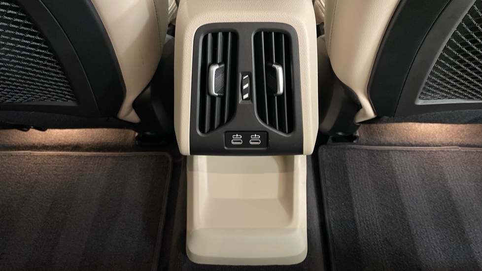 BMW iX1 150Kw Edrive20 Shadow Edition 65Kwh Black #51