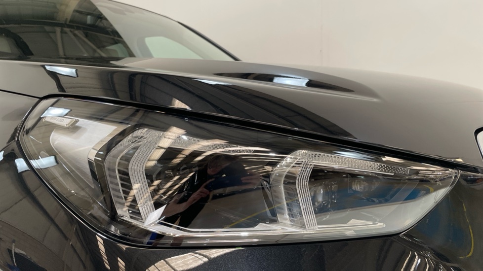 BMW iX1 150Kw Edrive20 Shadow Edition 65Kwh Black #43