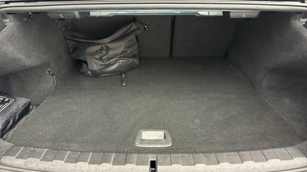 BMW 3 Series 330E 22.3 Kwh M Sport Step Pro Pack White #25