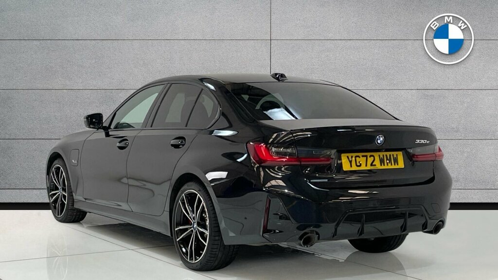 BMW 3 Series 320I Xdrive M Sport Step Black #3