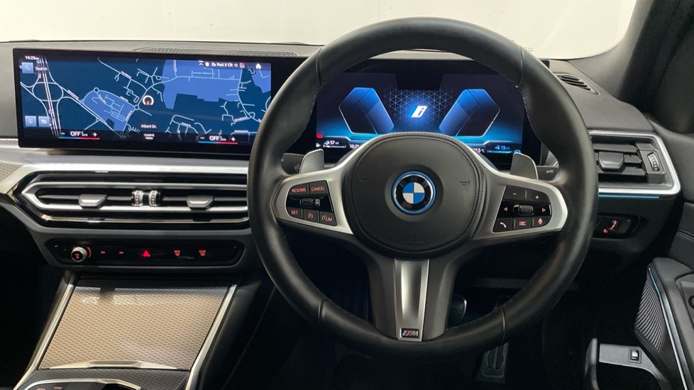 BMW 3 Series 320I Xdrive M Sport Step Black #10