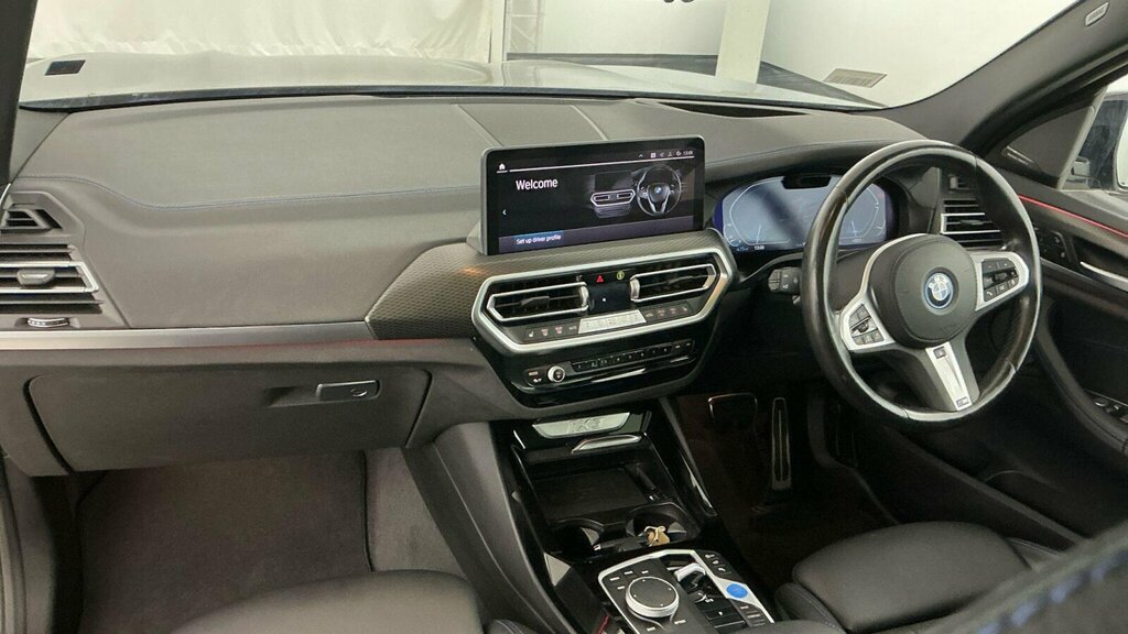 BMW iX3 210Kw M Sport 80Kwh White #8