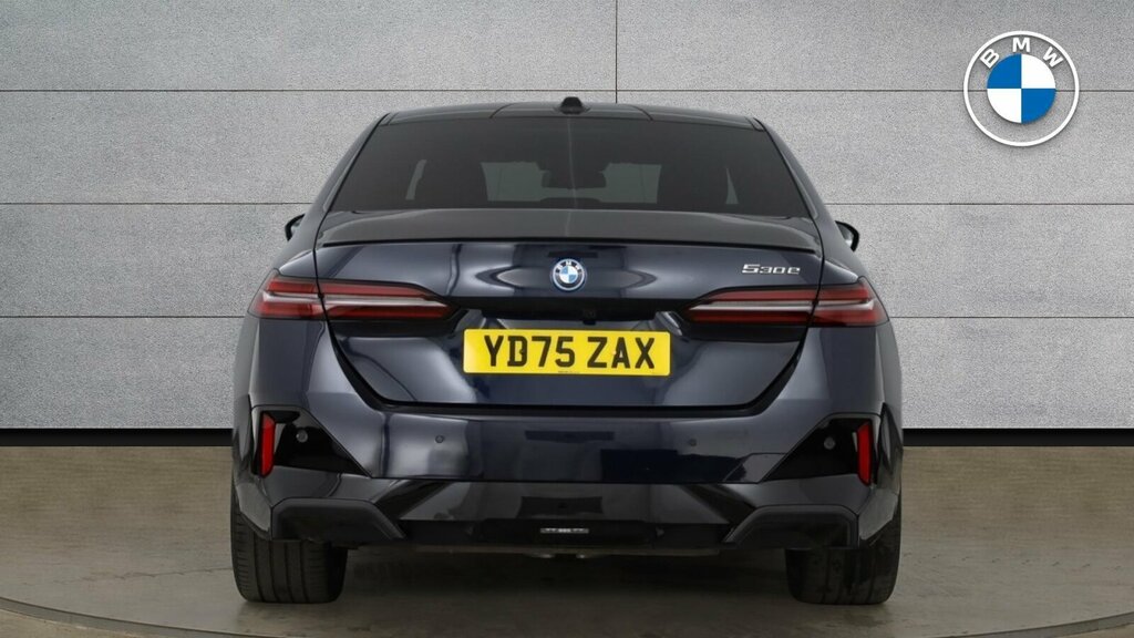 BMW 5 Series 530E M Sport Black #29