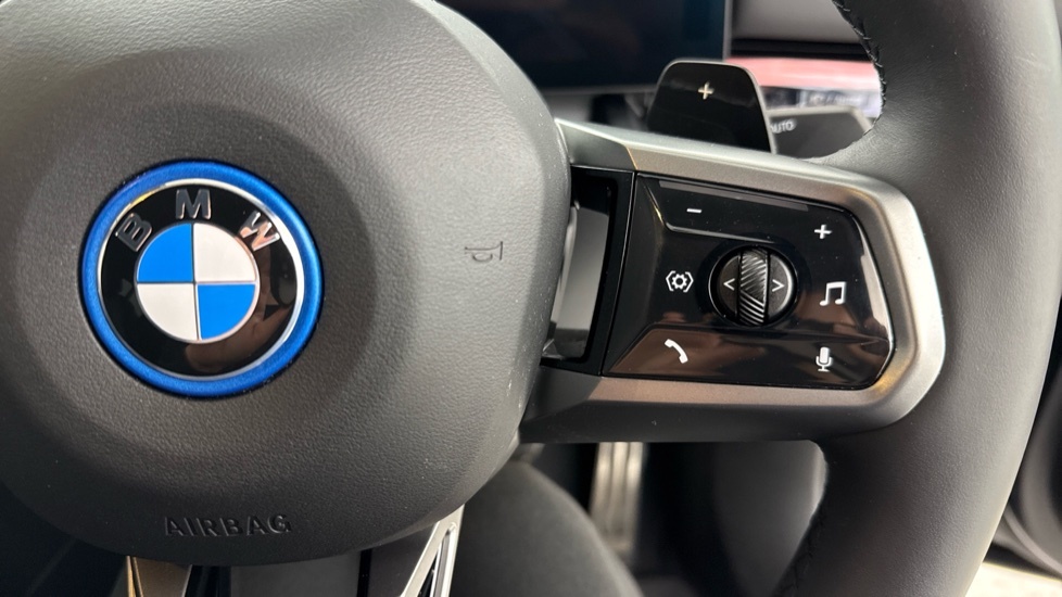 BMW 5 Series 530E M Sport Black #36