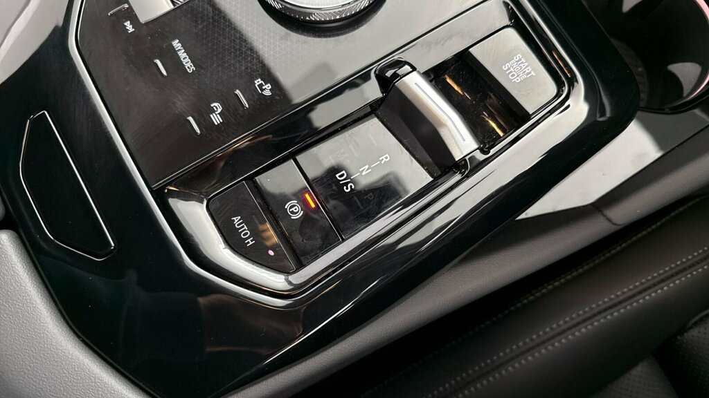 BMW 5 Series 530E M Sport Black #38
