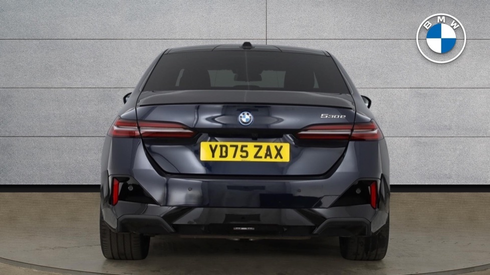 BMW 5 Series 530E M Sport Black #30