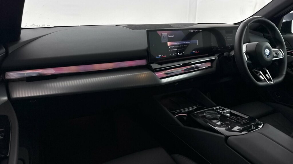 BMW 5 Series 530E M Sport Black #14