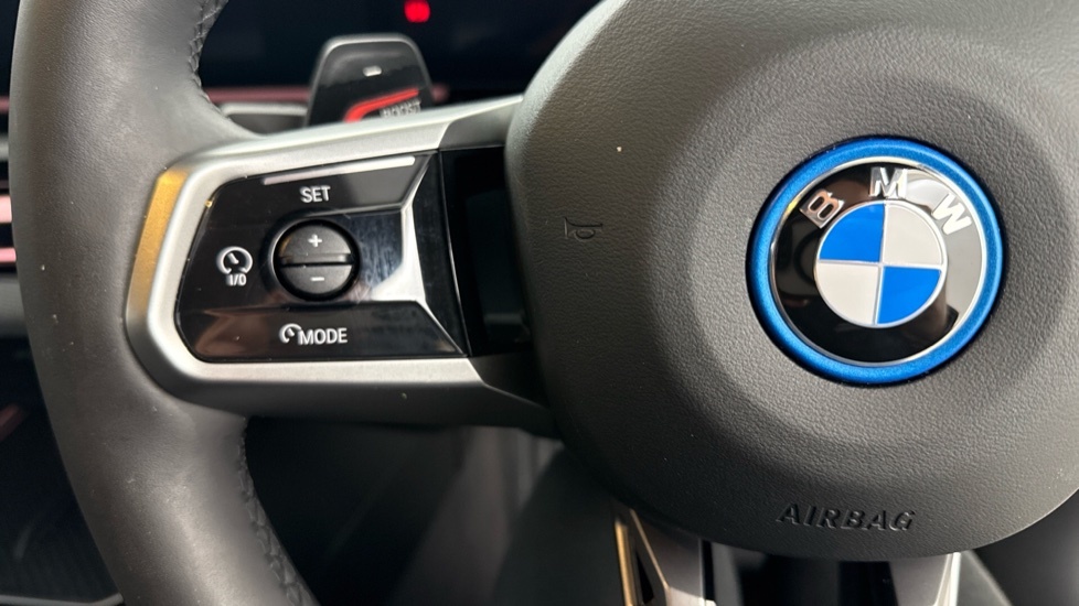 BMW 5 Series 530E M Sport Black #34