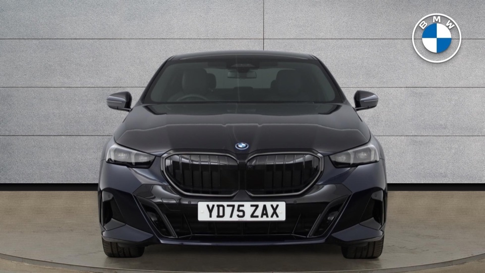 BMW 5 Series 530E M Sport Black #31