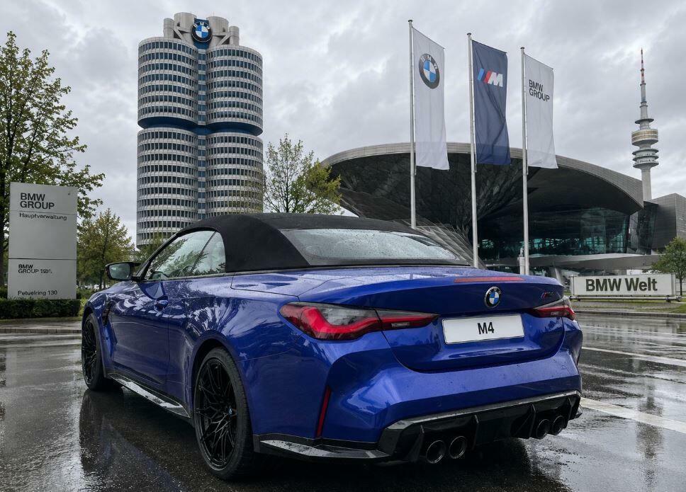 BMW M4 M4 Competition M Xdrive Convertible Blue #2