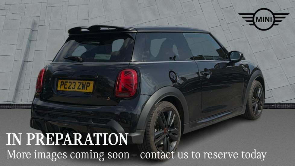 Mini Hatch 3-Door Hatch Cooper S Sport Black #4