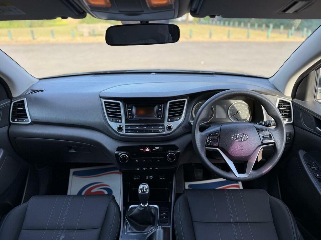 Hyundai Tucson Suv 1.6 Gdi Blue Drive S Euro 6 Ss 201818 HK18KSF Grey #2
