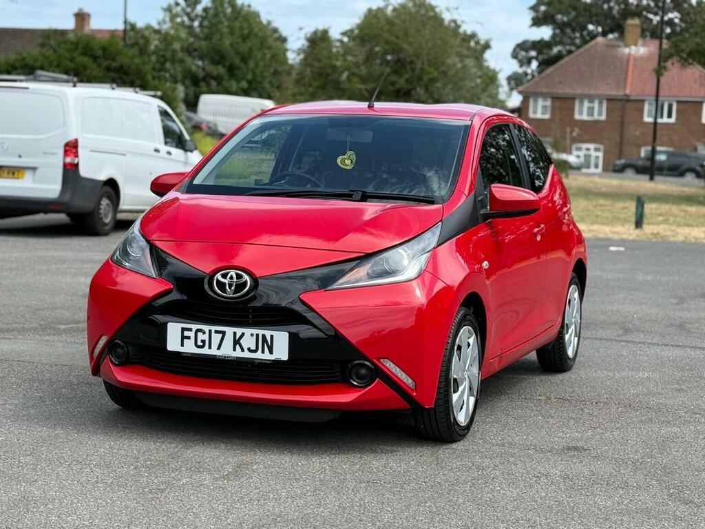 Toyota Aygo Hatchback 1.0 Vvt-i X-play Euro 6 201717 FG17KJN Red #3
