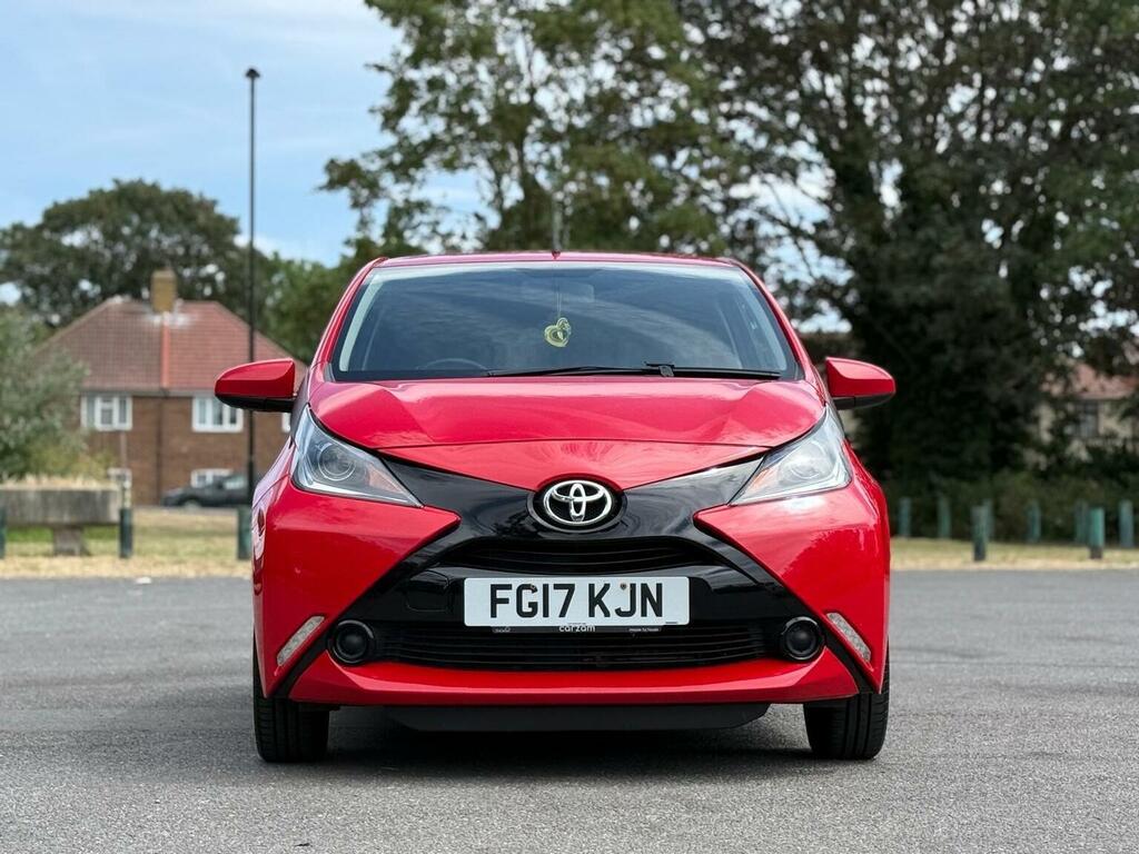 Toyota Aygo 1.0 Vvt-i X-play Hatchback Euro White #10