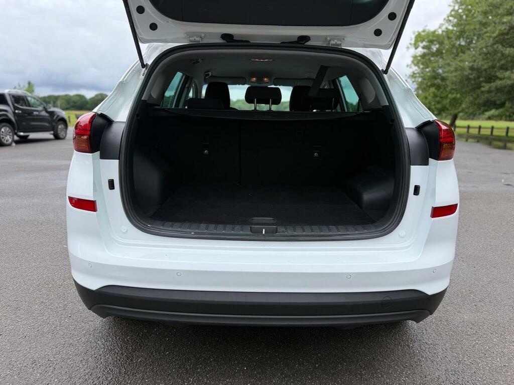 Hyundai Tucson #97