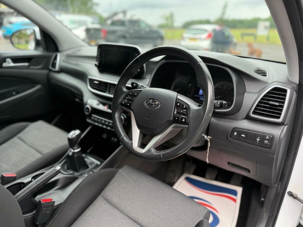 Hyundai Tucson #76