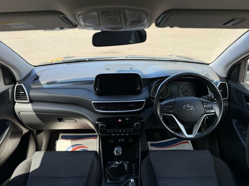 Hyundai Tucson N Line Red #18