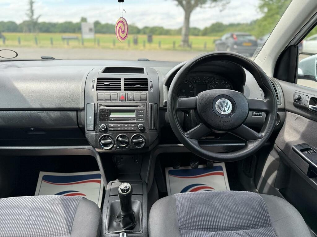 Volkswagen Polo 1.4 Se #22