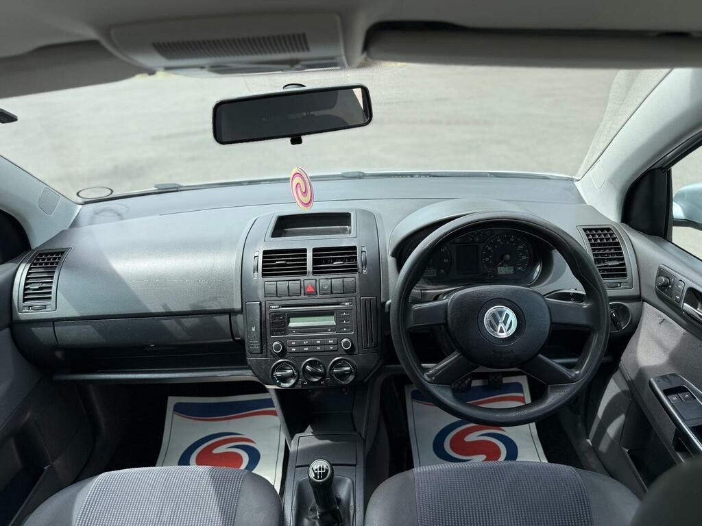 Volkswagen Polo 1.4 Se #17